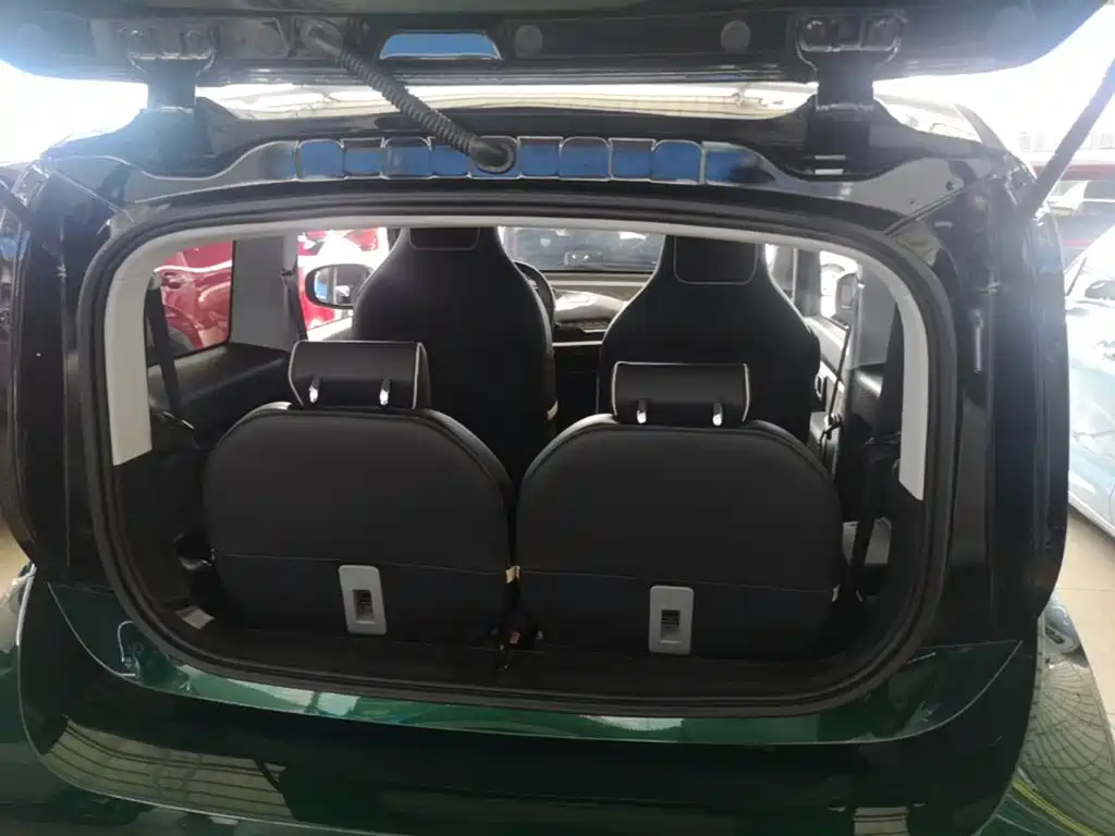 Baojun Kiwi EV 2022 — фото 19