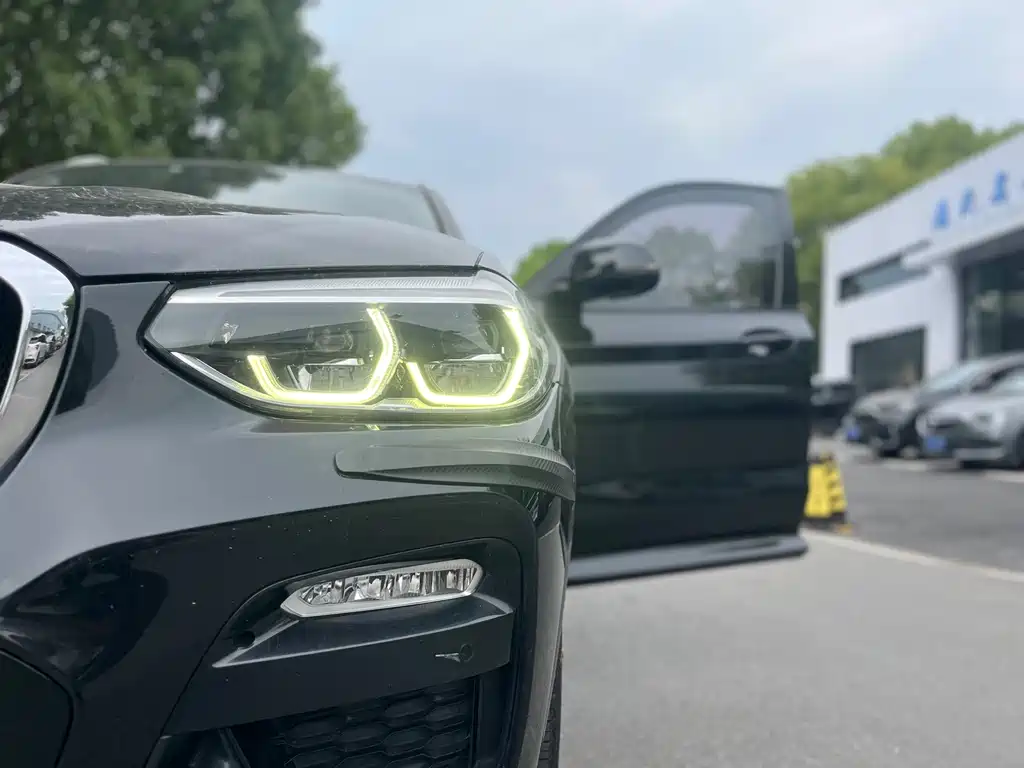 BMW X3 2018 — фото 4