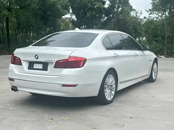 BMW 5 Series 2017
