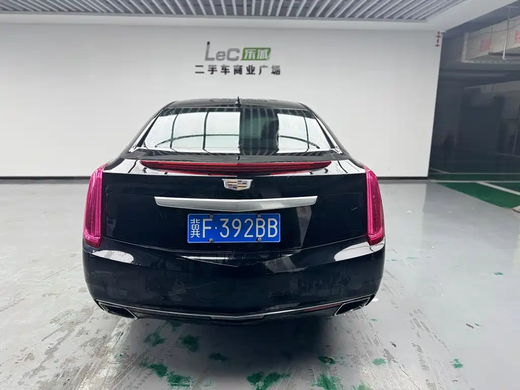 Cadillac XTS 2015 — фото 19