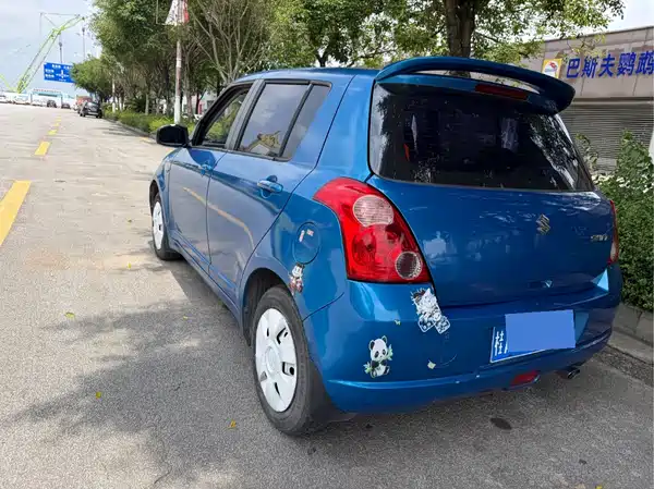 Suzuki Swift 2011