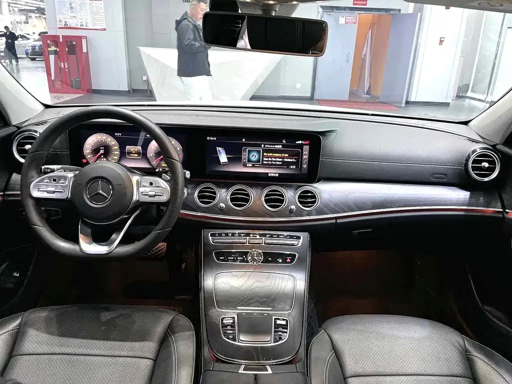 Mercedes-Benz E-Class 2019