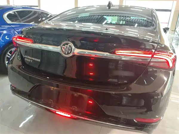 Buick LaCrosse 2021