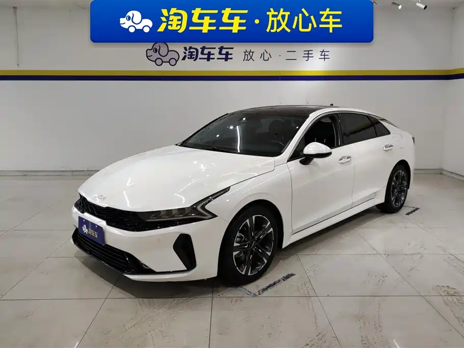 Kia K5 2023