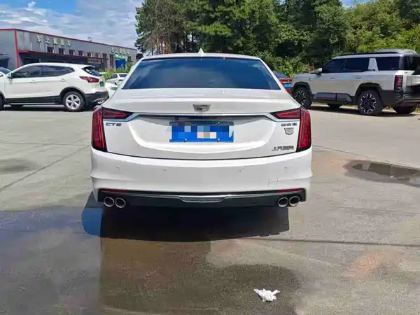Cadillac CT6 2021