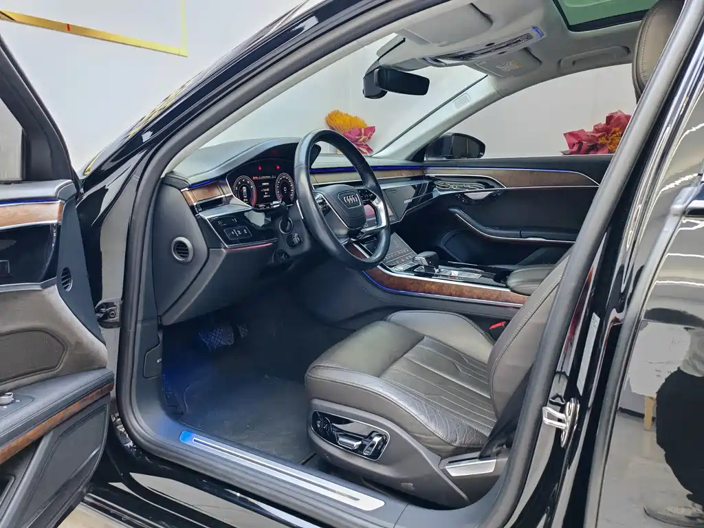 Audi A8 2019