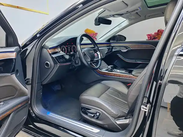 Audi A8 2019
