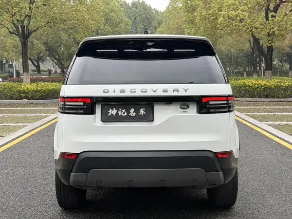 Land Rover Discovery 2019