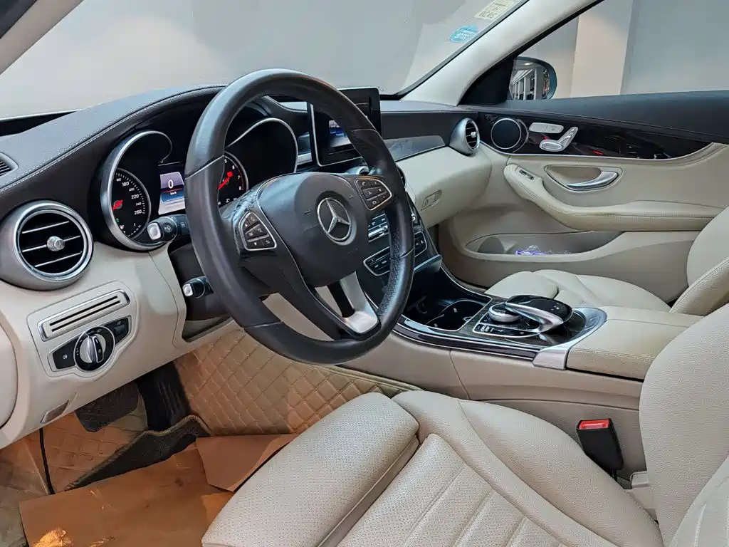 Mercedes-Benz C-Class 2016 — фото 10