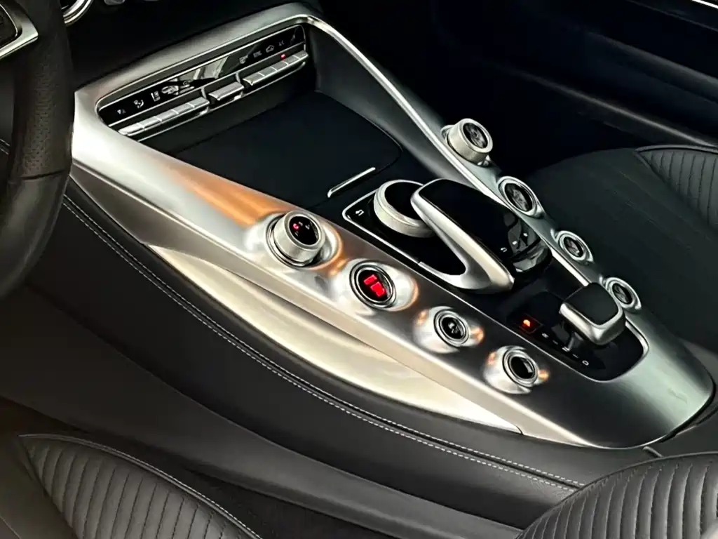 Mercedes-Benz AMG GT 2017 — фото 5