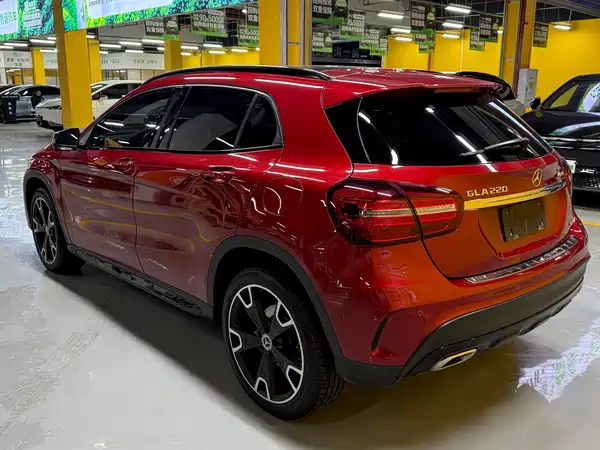 Mercedes-Benz GLA 2019