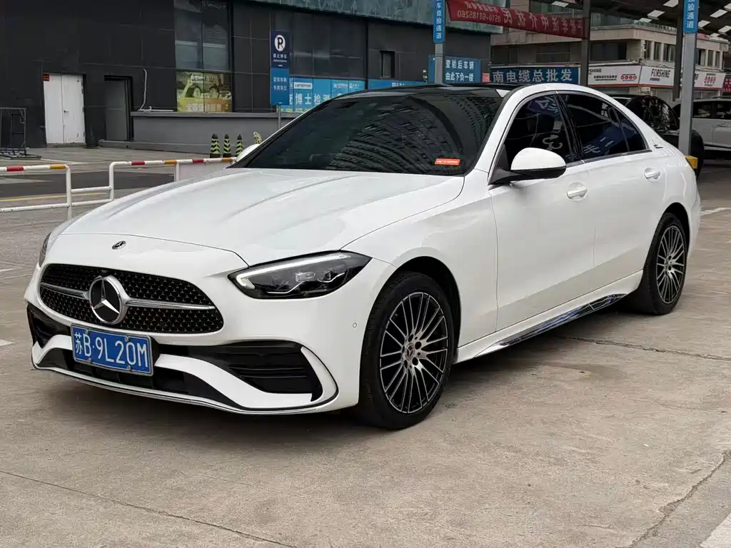 Mercedes-Benz C-Class 2023 — фото 1