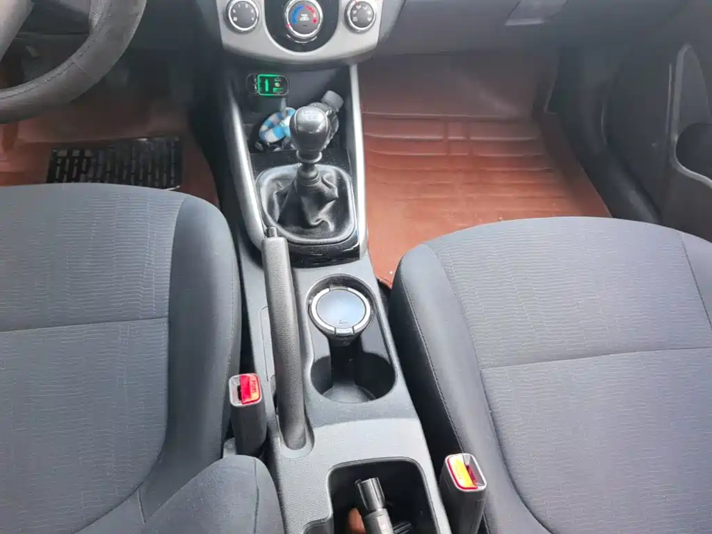 Kia Forte 2015 — фото 14