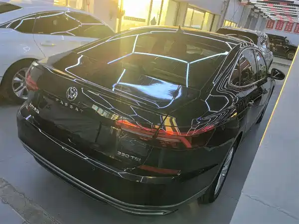 Volkswagen Passat 2021