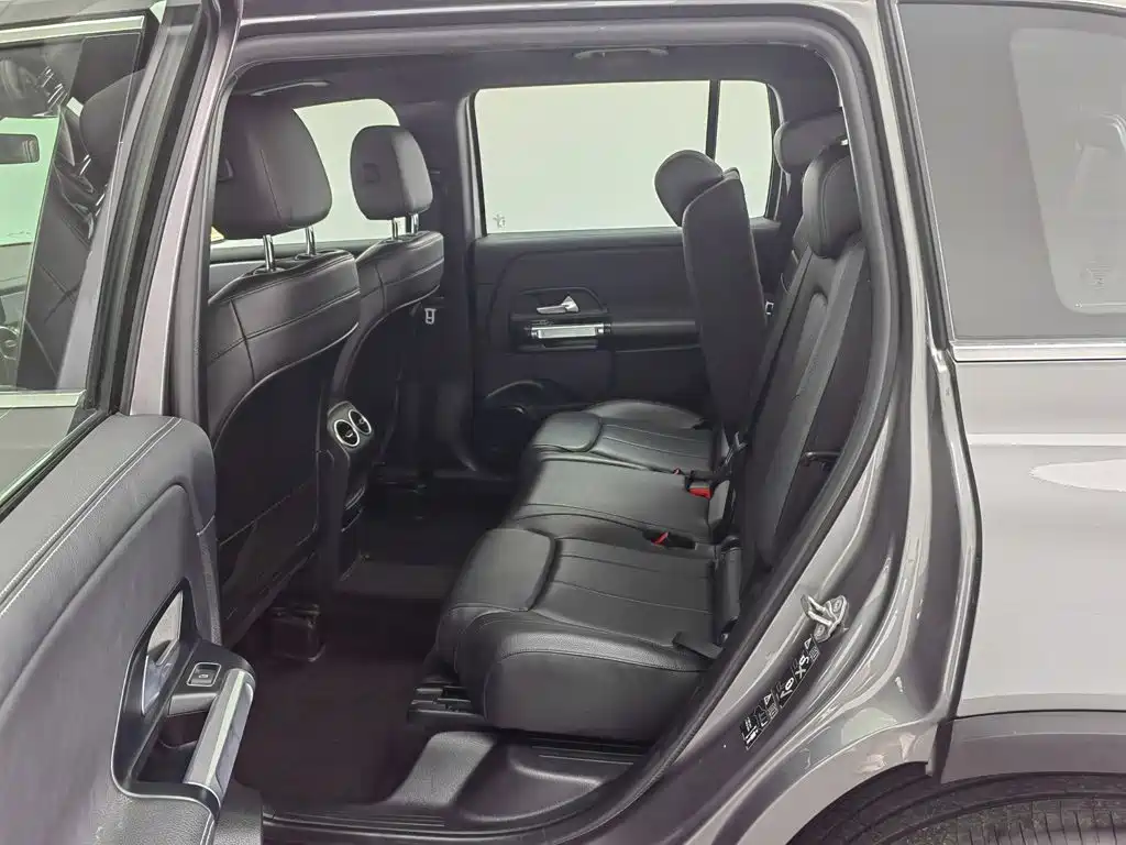 Mercedes-Benz GLB 2021 — фото 15