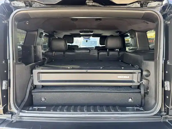 Hummer H2 2013