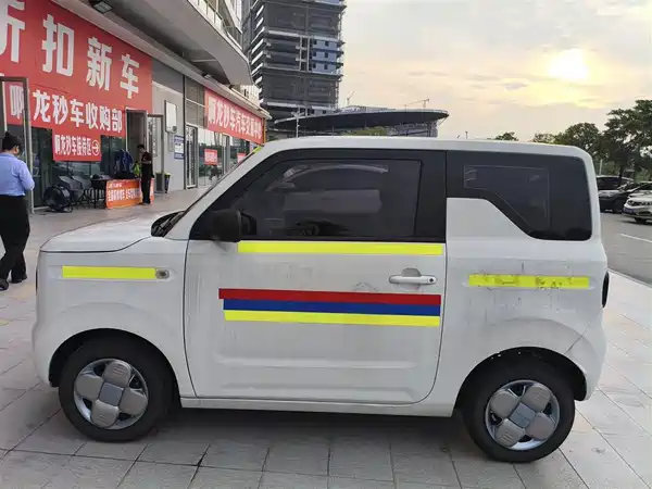 Geely Galaxy Panda 2023