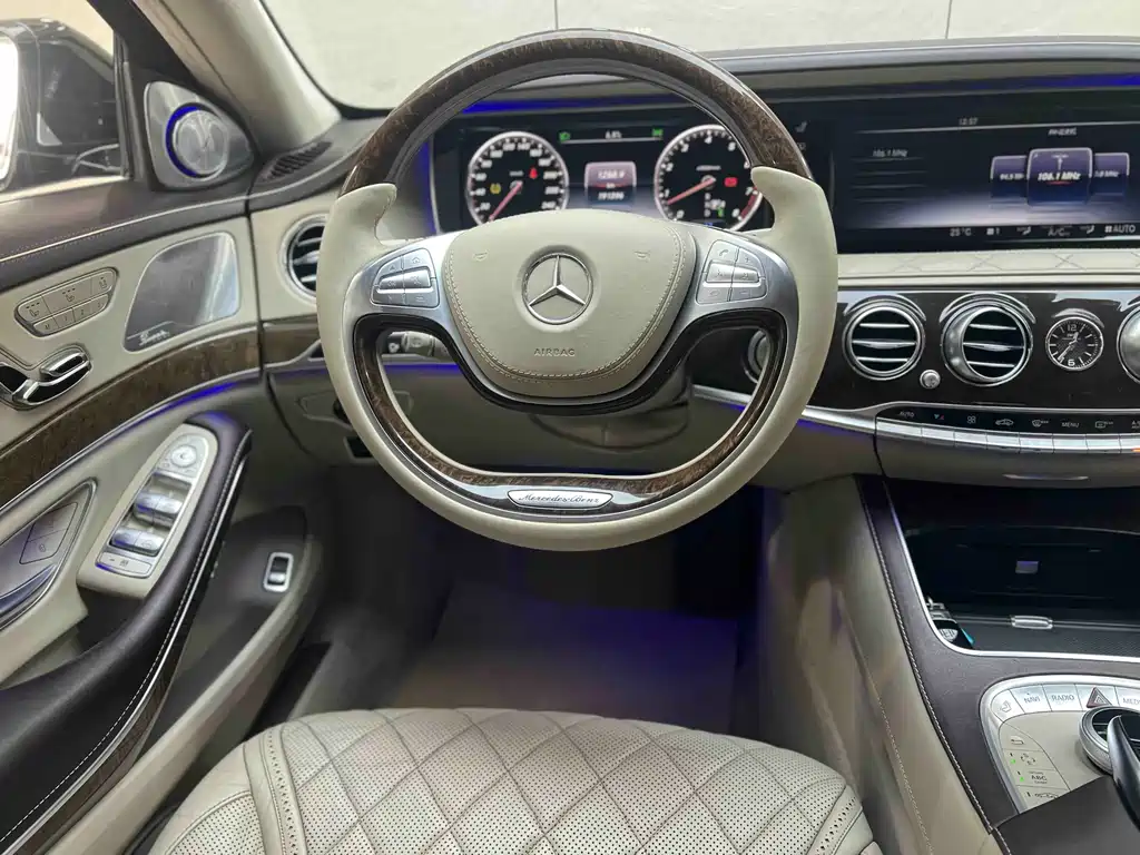 Mercedes-Benz S-Class 2015 — фото 13