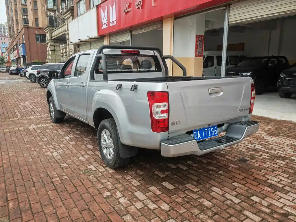 Isuzu RE-MAX Ruimai 2026