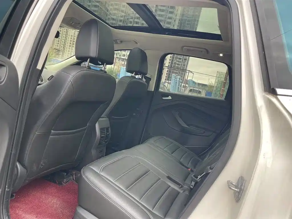 Ford Kuga 2020 — фото 10