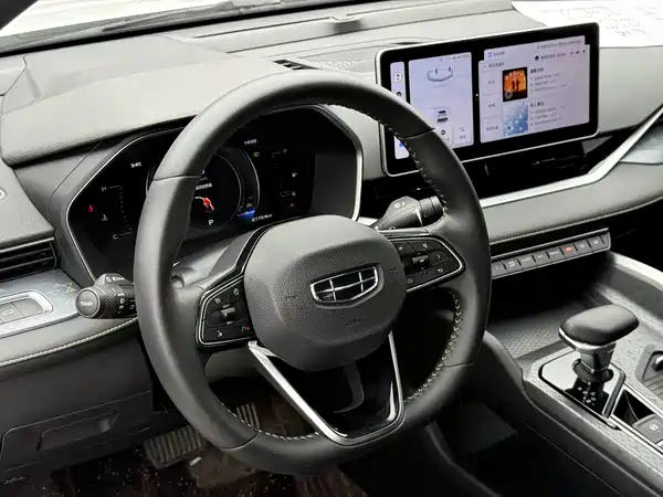 Geely Xingrui 2023
