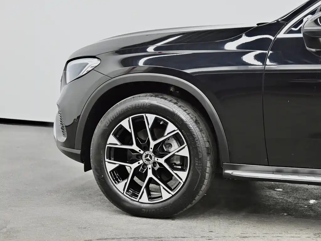 Mercedes-Benz GLC 2023 — фото 21