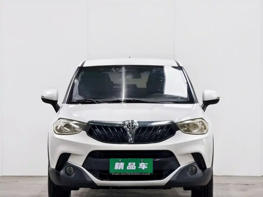 Zhonghua V3 2015 — фото 2