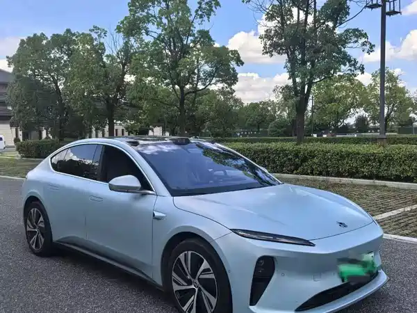NIO ET5 2023