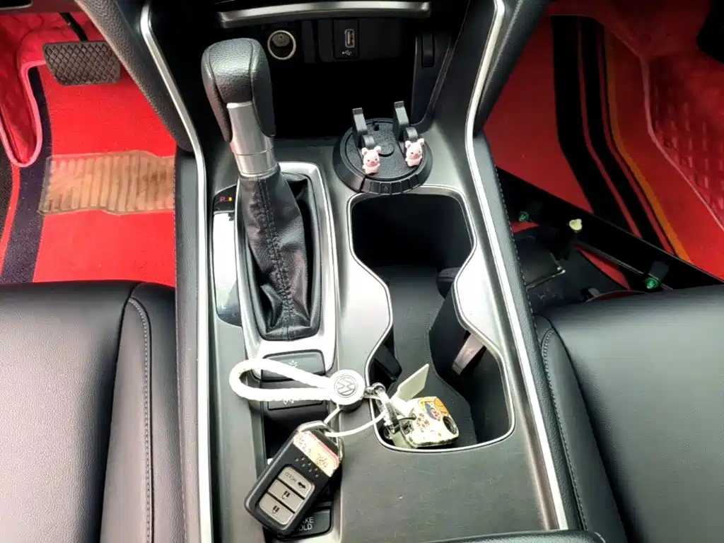 Honda Accord 2020 — фото 14