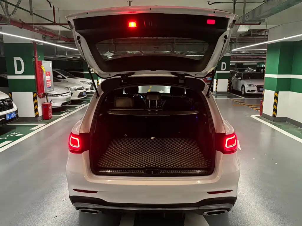 Mercedes-Benz GLC 2020 — фото 13