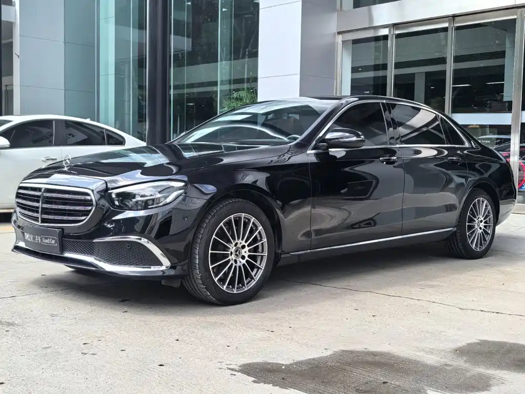 Mercedes-Benz E-Class 2021 — фото 1
