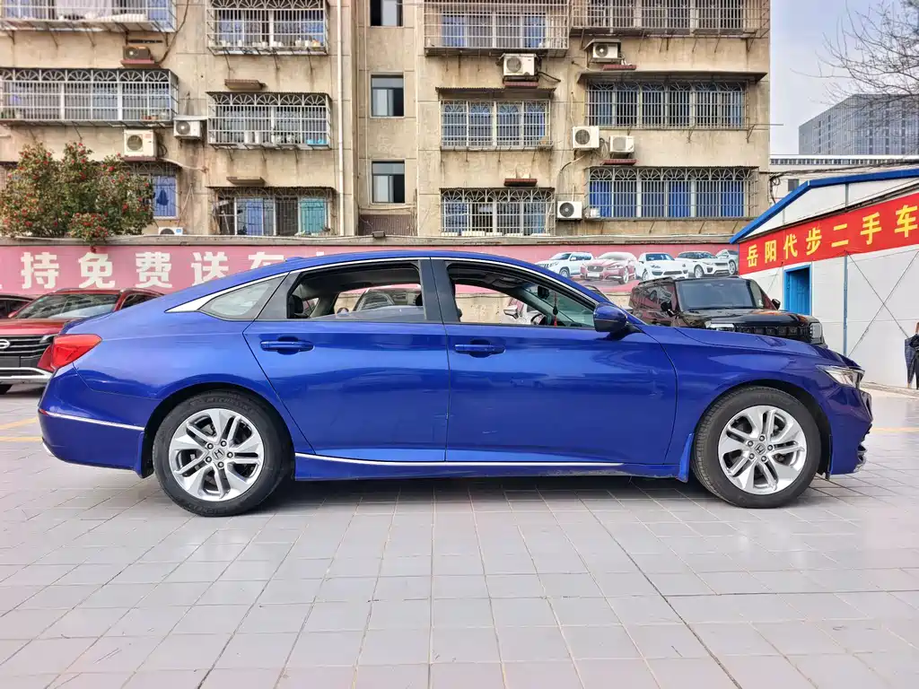 Honda Accord 2019 — фото 5