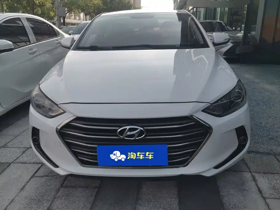 Hyundai Celesta 2017 — фото 2
