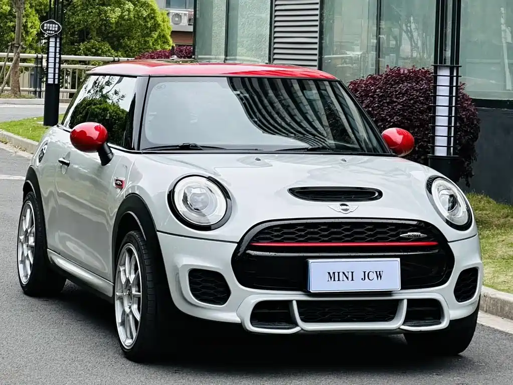 MINI JCW 2017 — фото 3