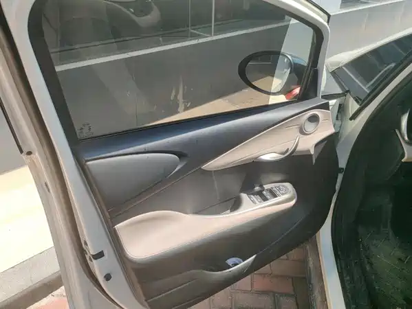 BYD Dolphin 2025