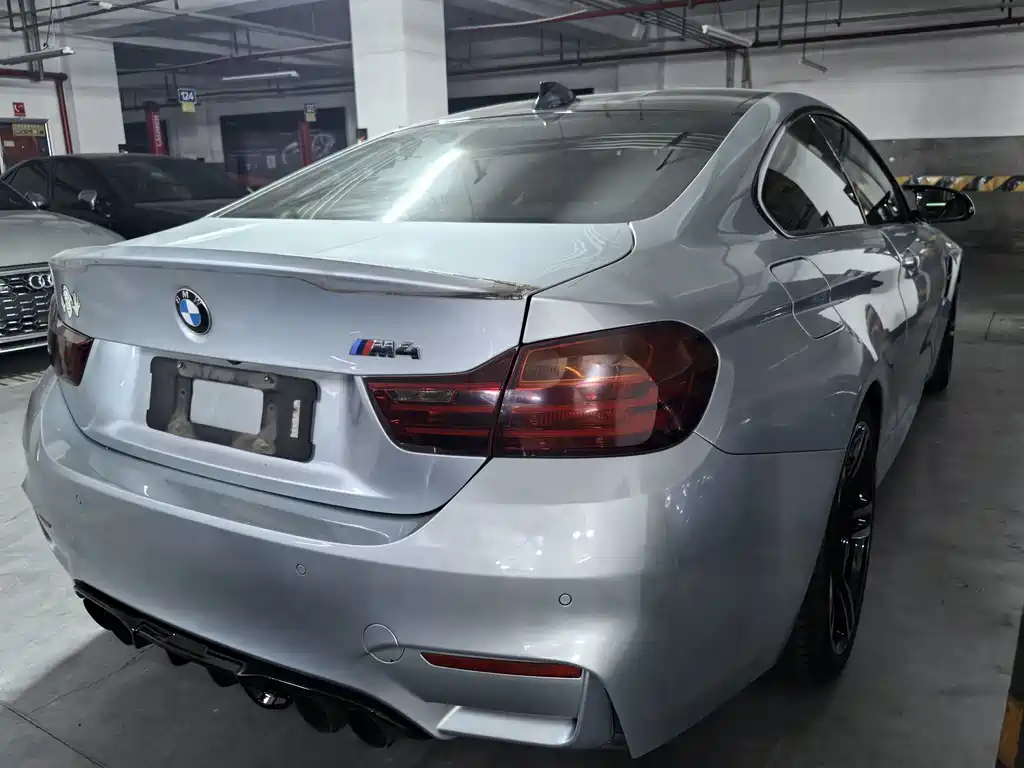 BMW M4 2016 — фото 16
