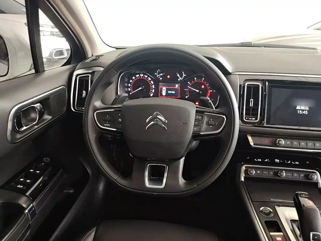 Citroen C6 2021 — фото 11