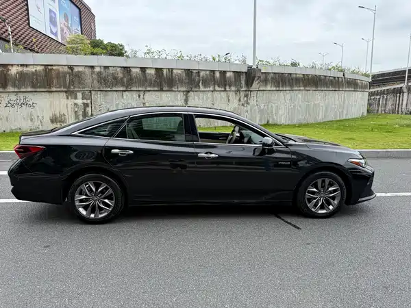 Toyota Avalon 2021