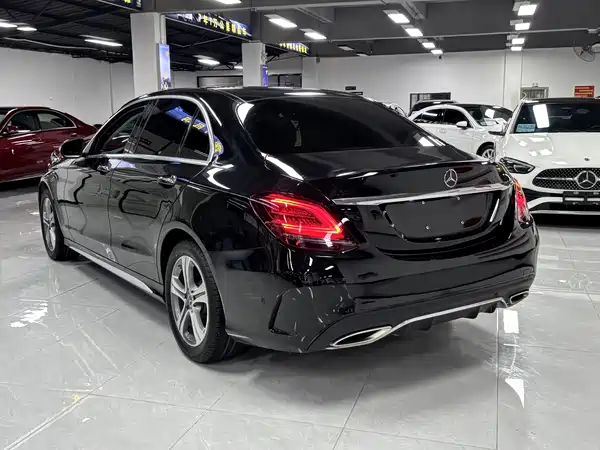 Mercedes-Benz C-Class 2020