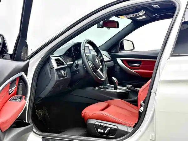 BMW 3 Series 2018