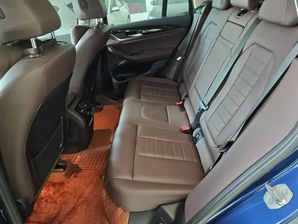 BMW X3 2018 — фото 17