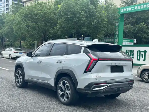 Geely Boyue L 2024
