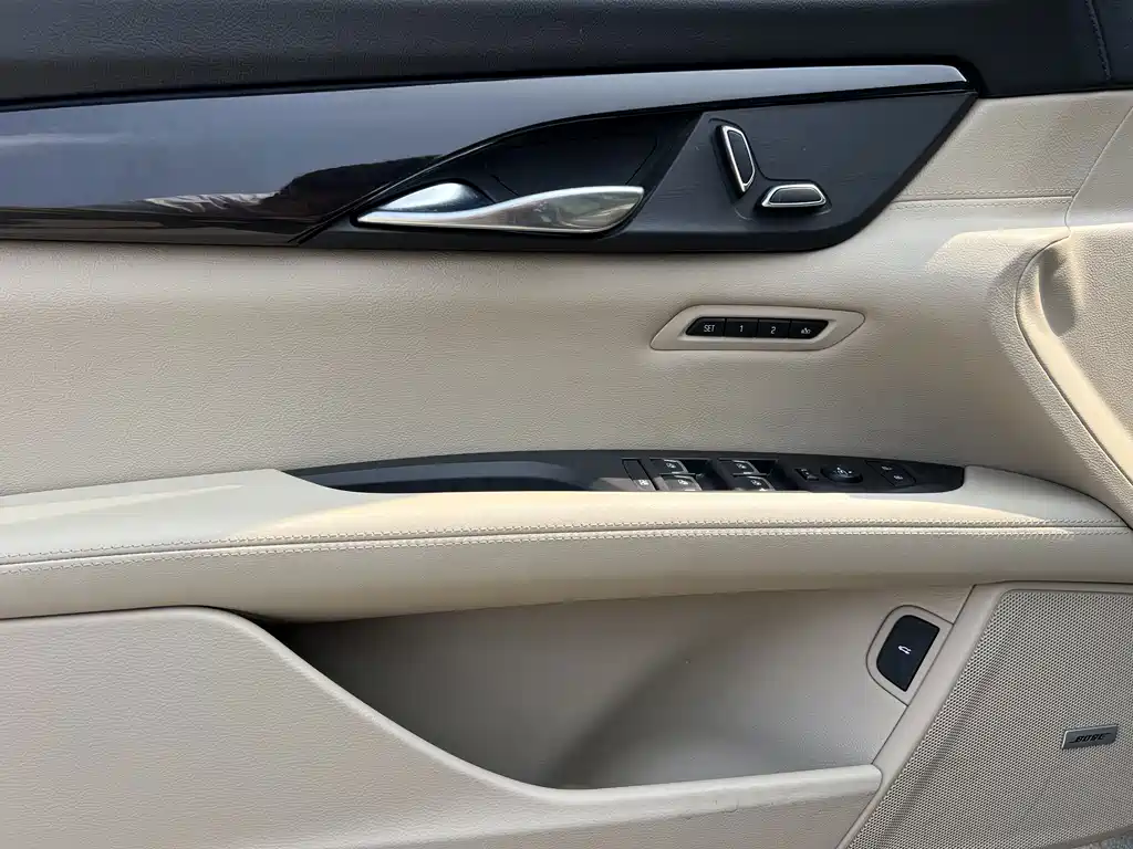 Cadillac CT6 2018 — фото 10