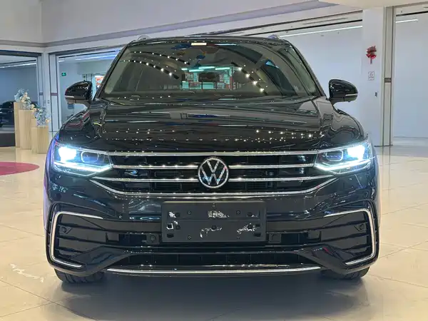 Volkswagen Tiguan L 2023