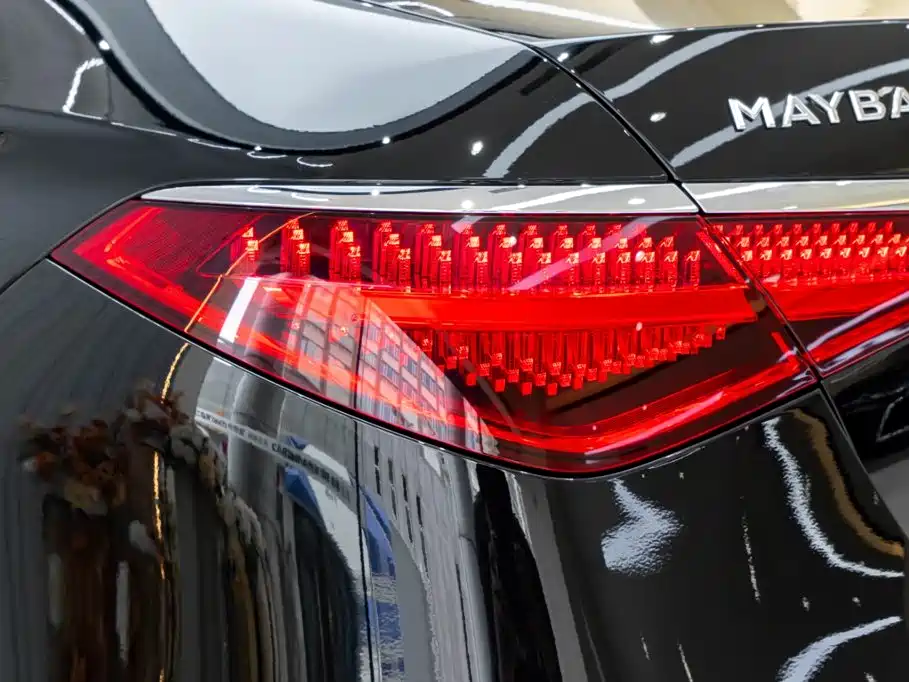 Mercedes-Benz Maybach S-Class 2024