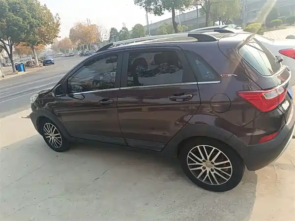 BAIC Changhe Q25 2016
