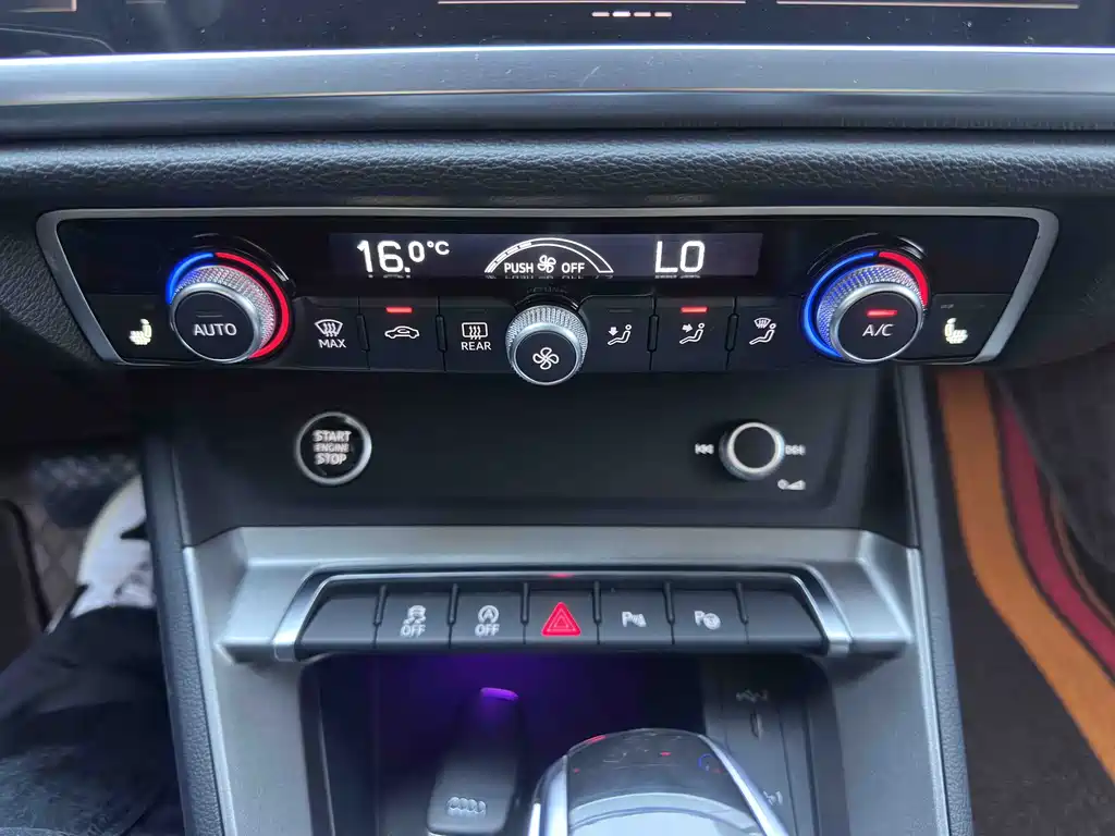 Audi Q3 2022 — фото 10