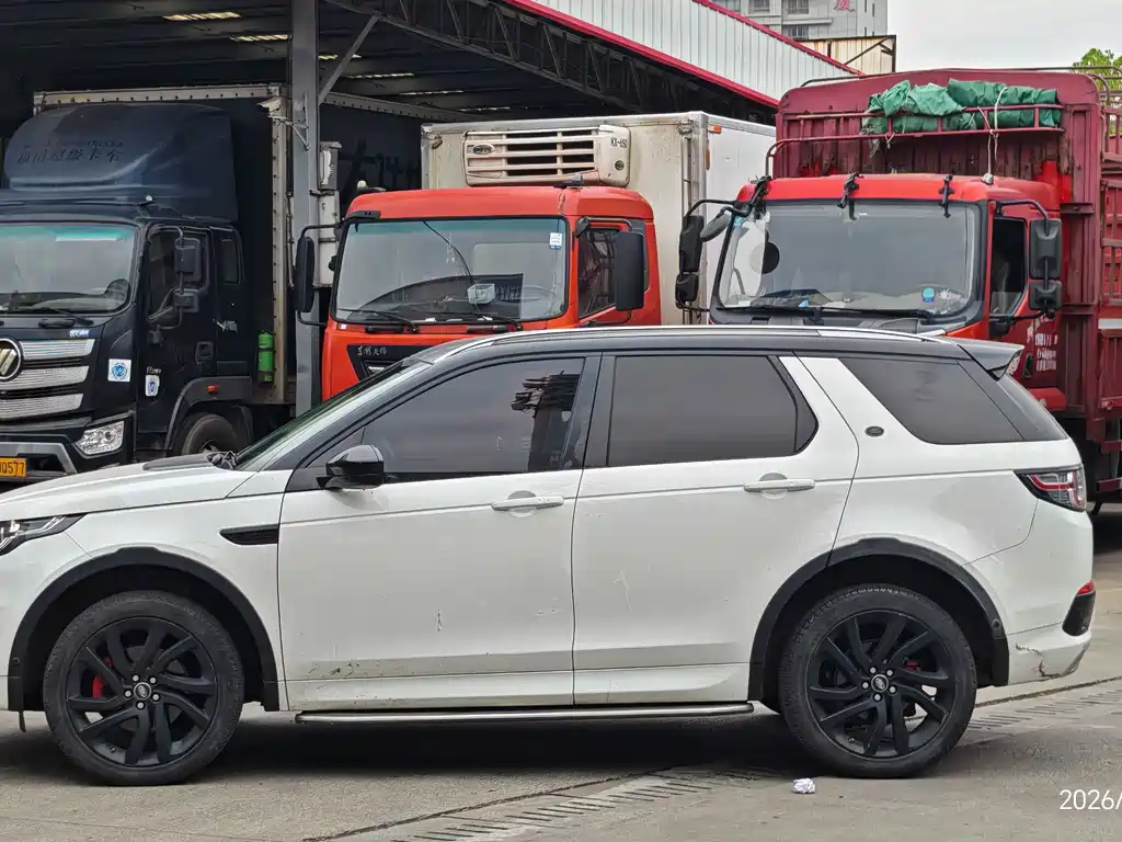 Land Rover Discovery Sport 2019 — фото 5