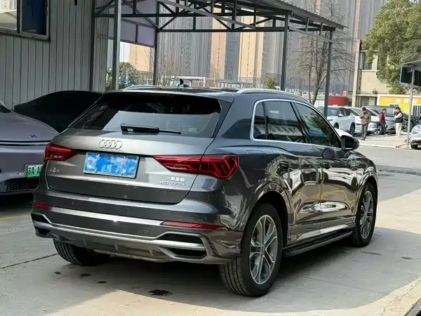 Audi Q3 2023