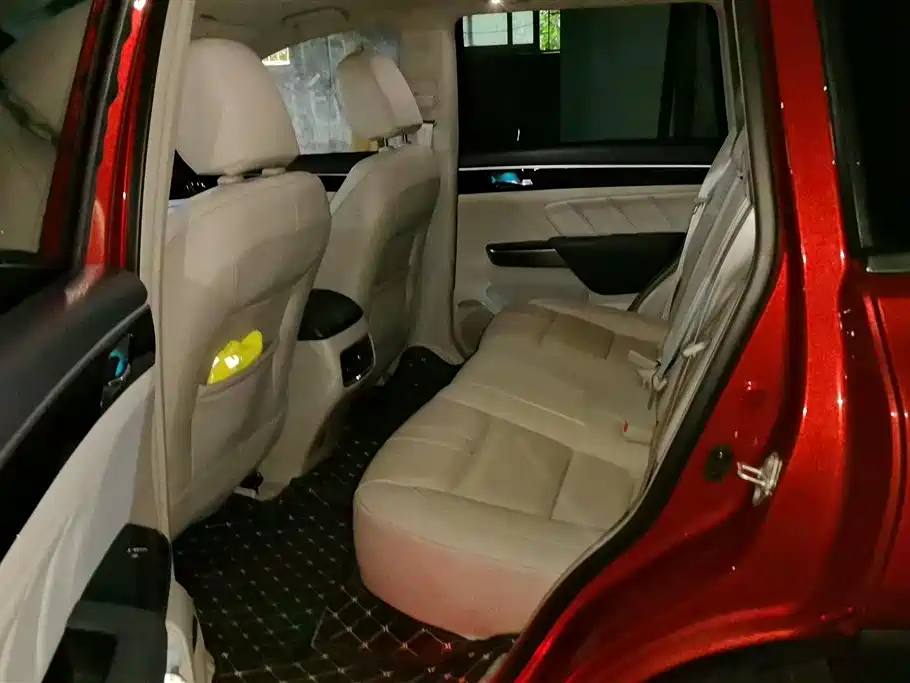 GAC Motor Trumpchi GS7 2018 — фото 11